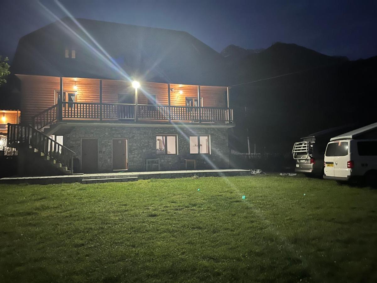 Bujtina Leke Gerla Theth Exterior photo
